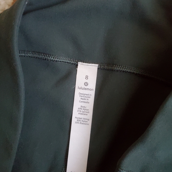 Lululemon Speed Up 28" - Picture 6 of 6